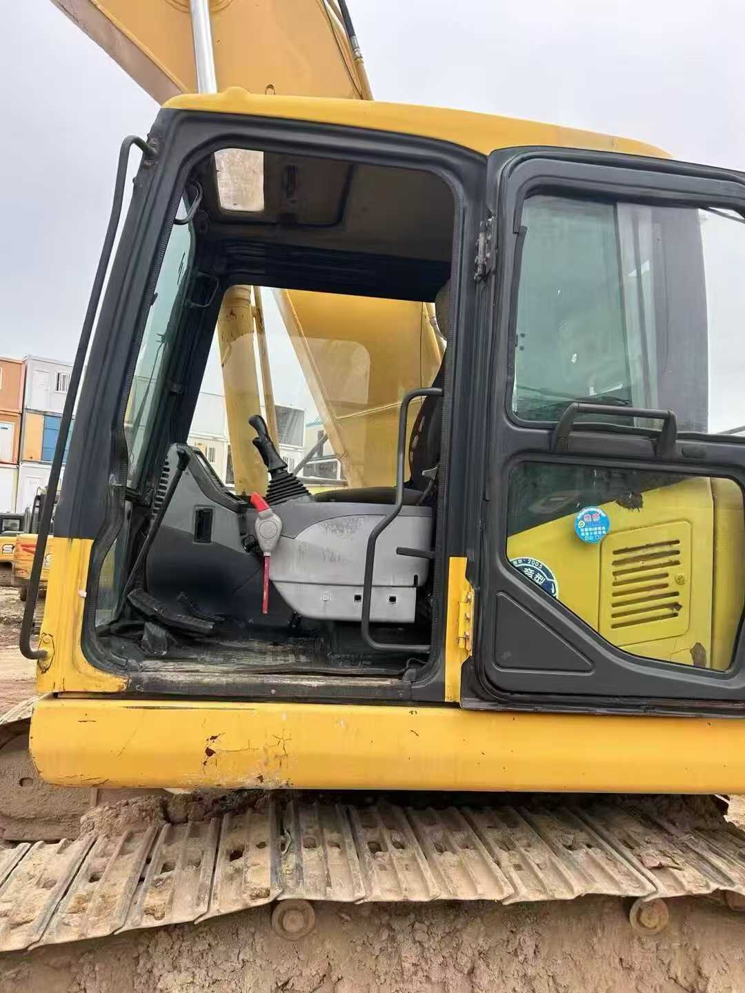 Used Komatsu PW220-7 Excavator 2016 Model / 4