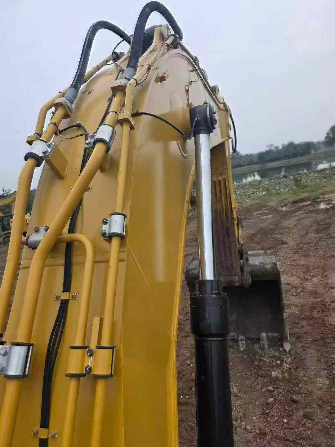 Used Caterpillar CAT355  Excavator 2022 Model / 6