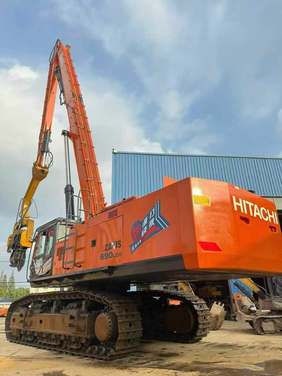 Used Hitachi ZX80 Excavator 2022 Model / 9