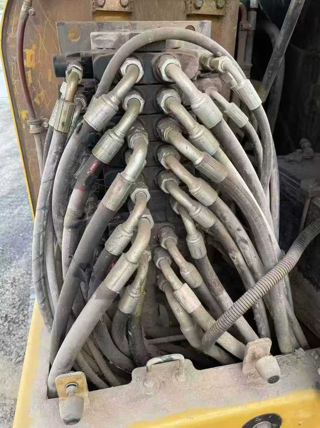 Used XCMG LW280 Excavator 2018 Model / 6