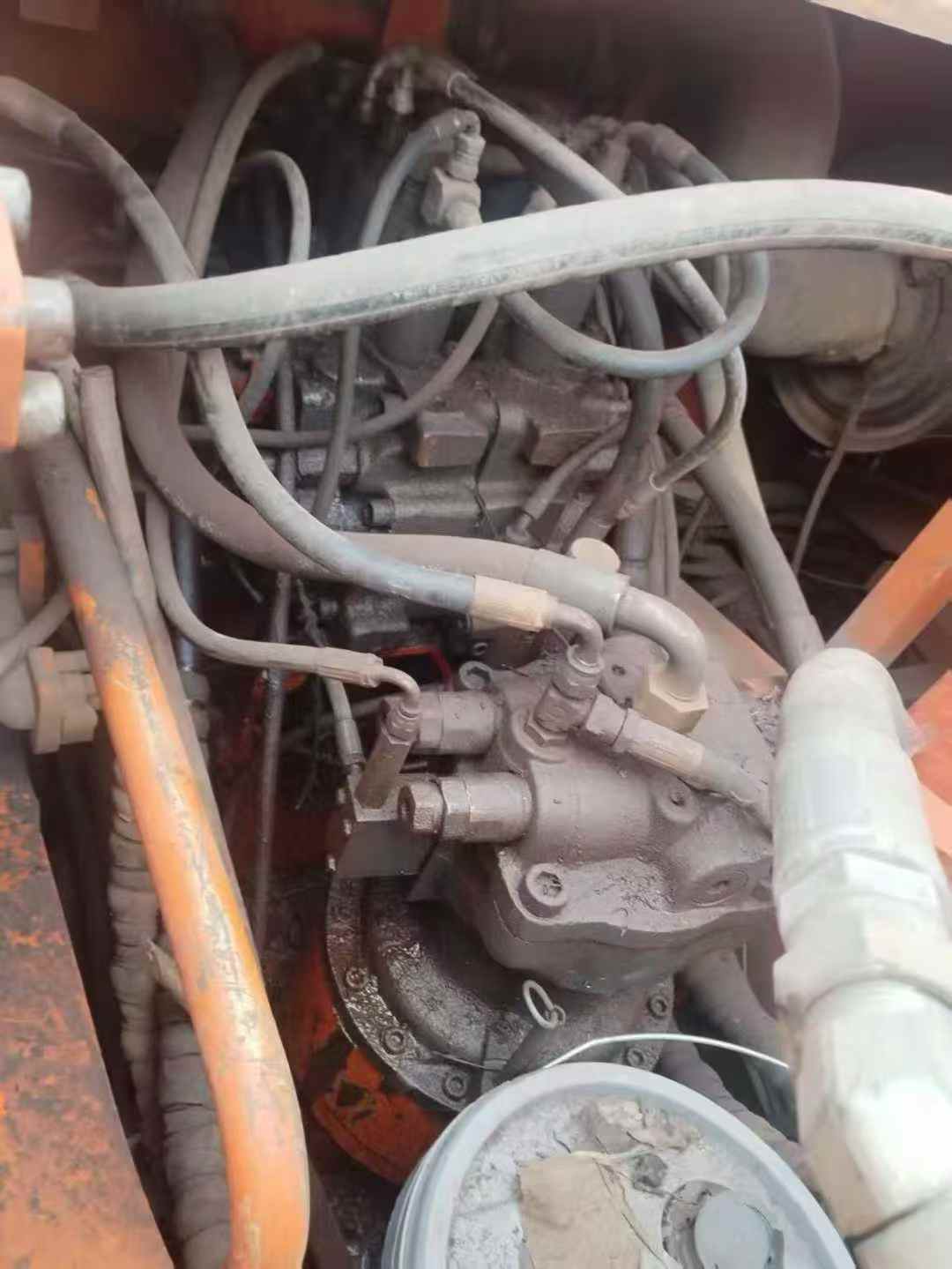 Used Doosan DH220-9E Excavator 2014 Model / 6