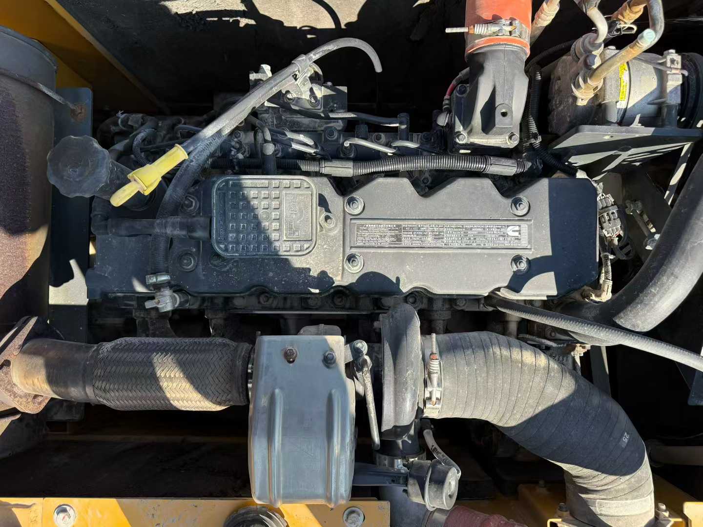 Used XCMG XE215DA Excavator 2022 Model / 6