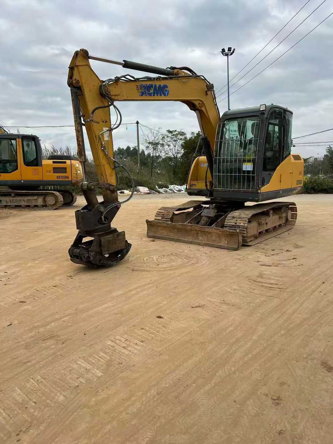 Used XCMG XE80 Excavator 2016 Model / 3