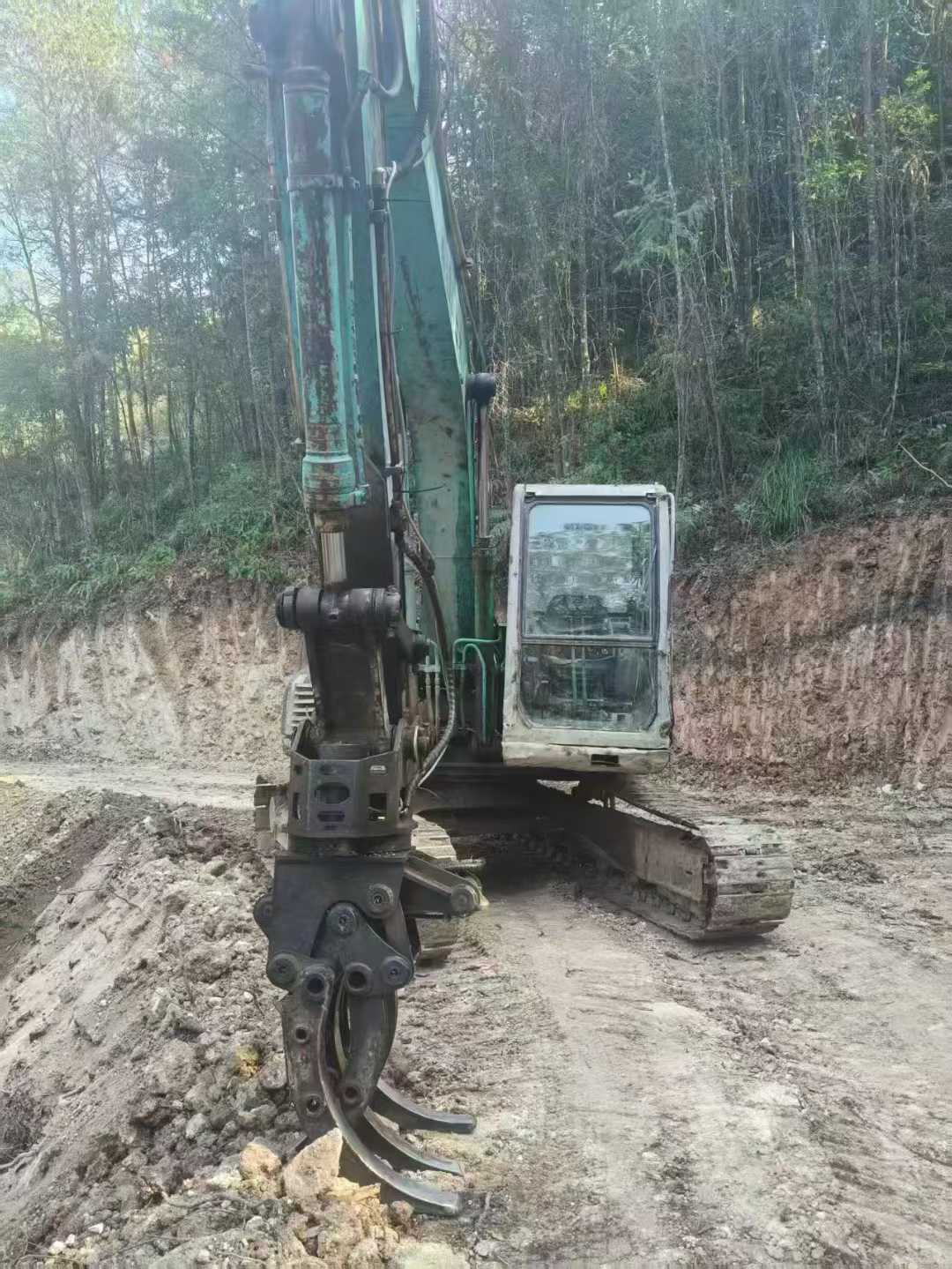 Used Kobelco SK120 Excavator 2016 Model / 4