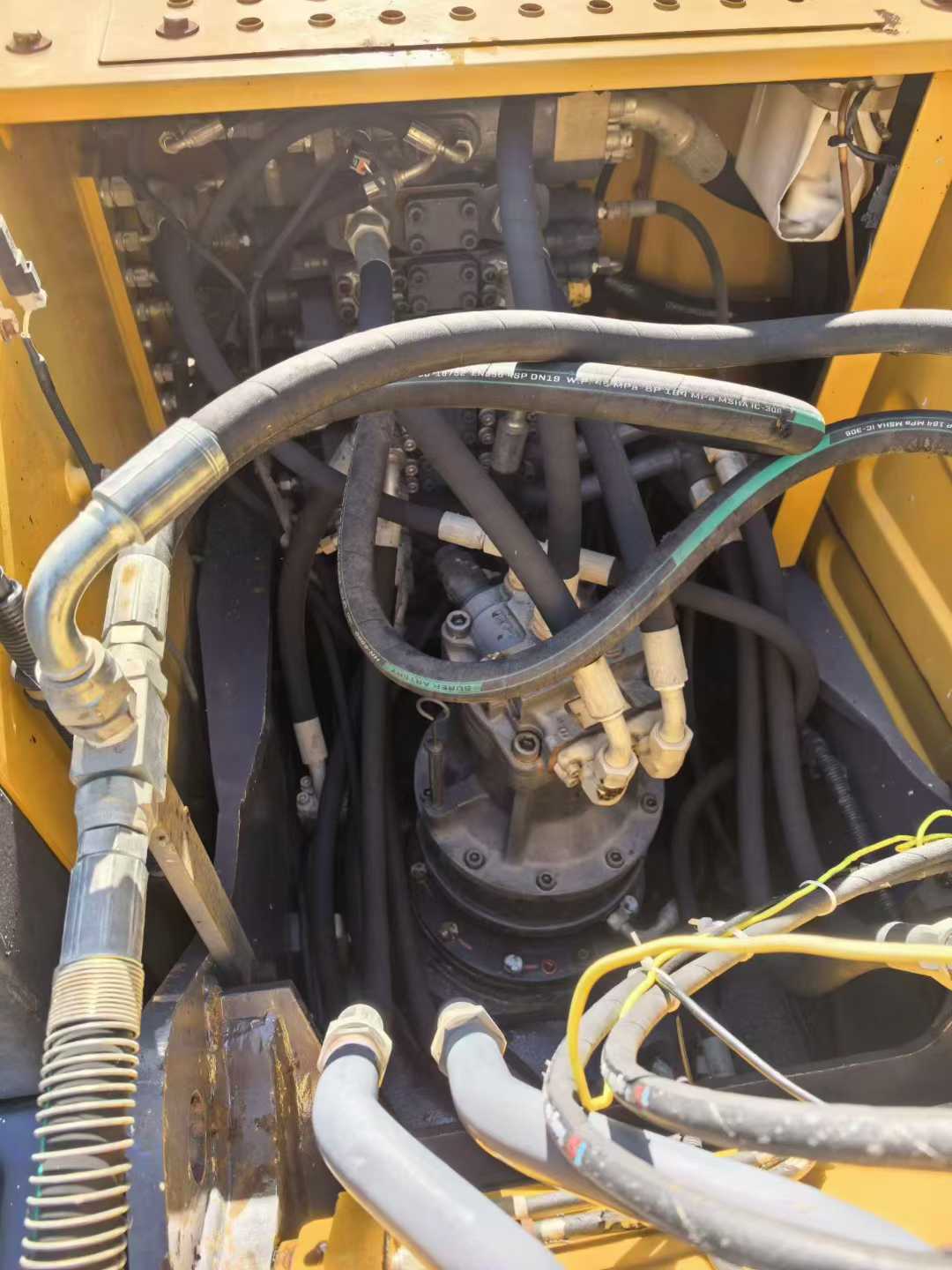 Used XCMG XE135GA Excavator 2016 Model / 7