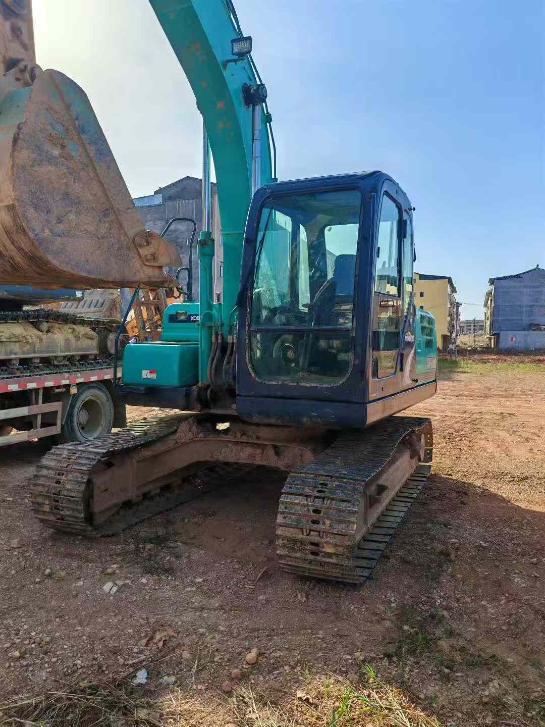 Used Kobelco SK140 Excavator 2016 Model / 3