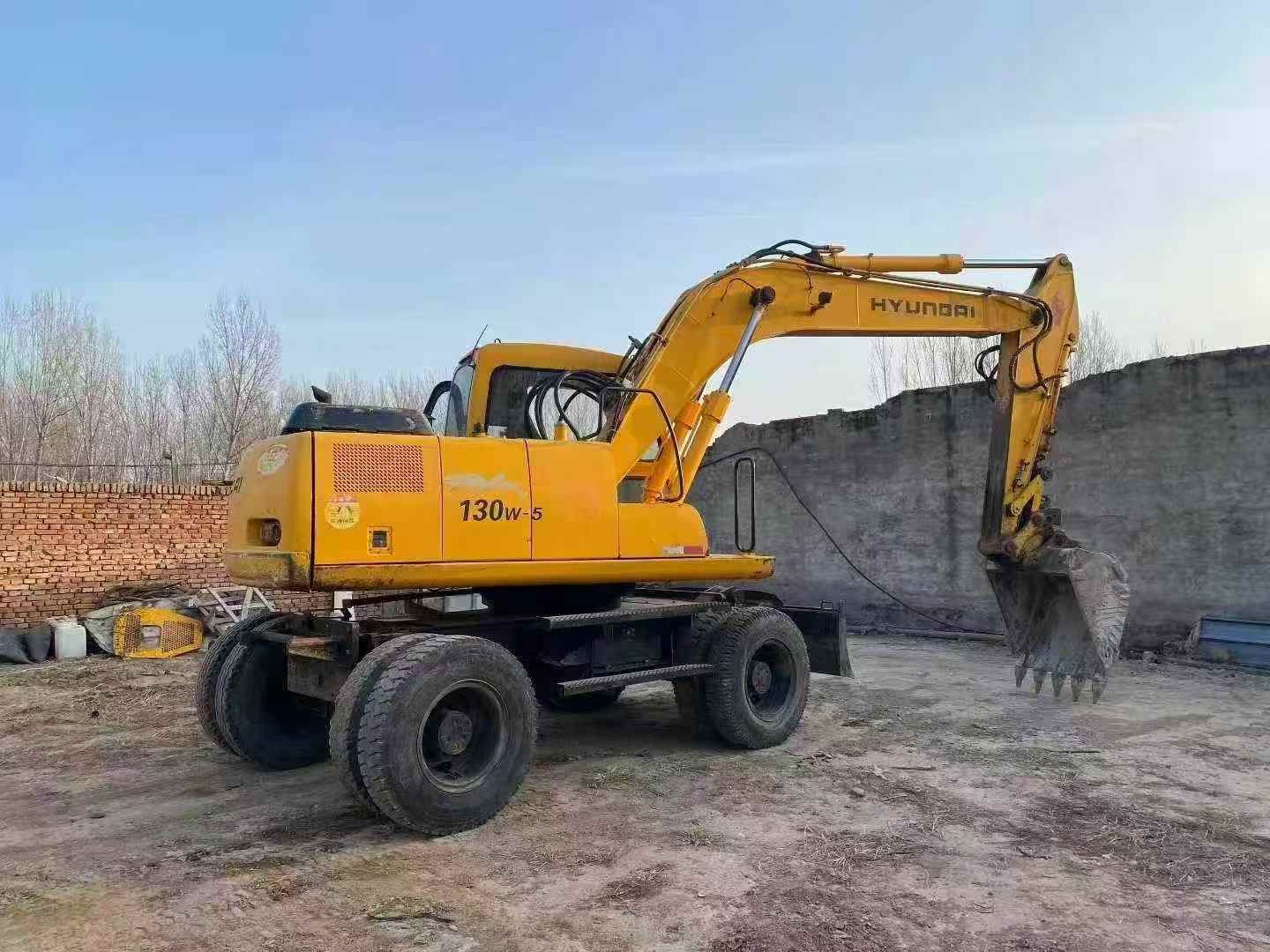 Used Hyundai 130LVS Excavator 2016 Model