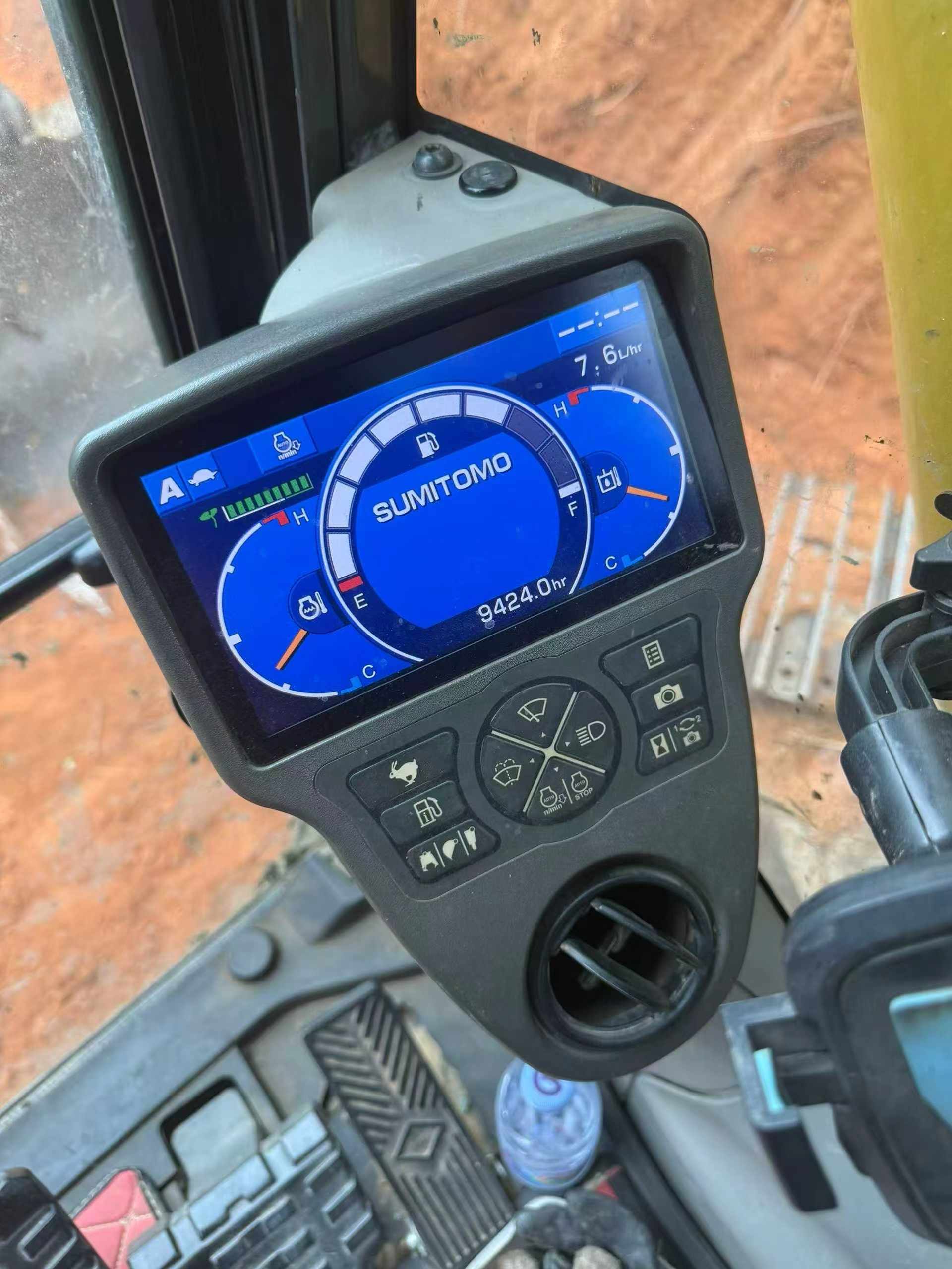 Used Sumitomo SH130-6 Excavator 2016 Model / 8