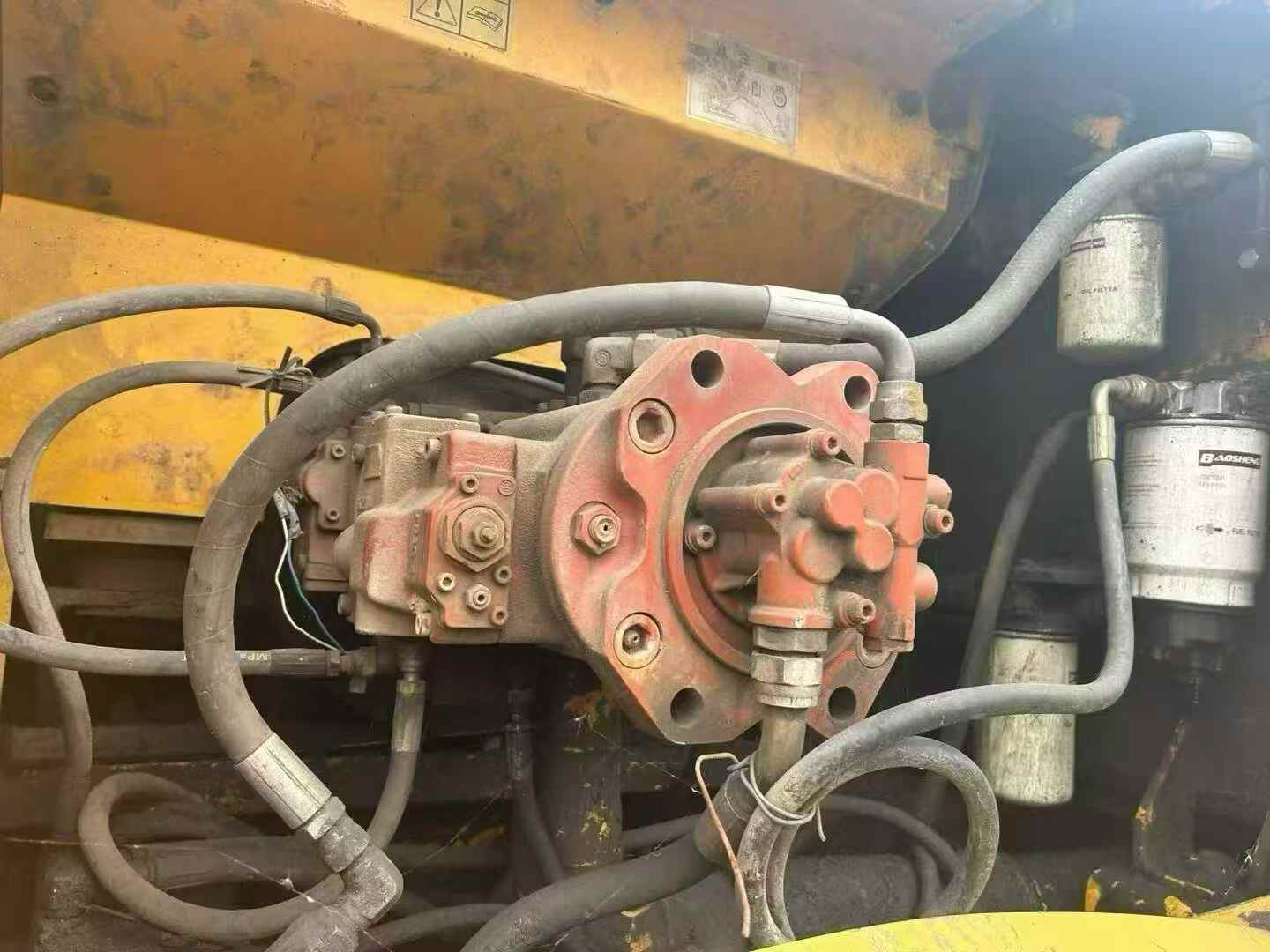 Used Hyundai R225-7 Excavator 2016 Model / 5