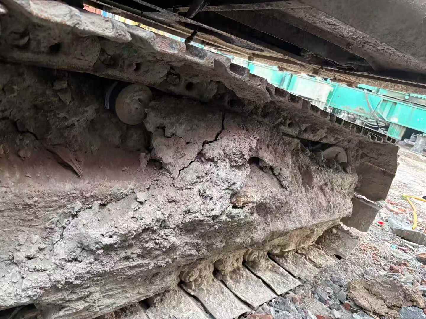 Used Hitachi ZAXIS200 Excavator 2016 Model / 7