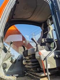 Buy Doosan DX215-9C Used Excavator / 9 Used Doosan DX215-9C Excavator 2017 Model / 9