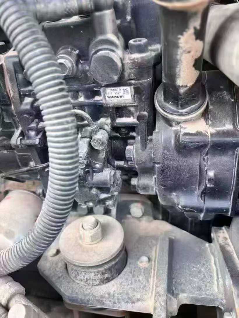 Used XCMG XE60DA Excavator 2020 Model / 8