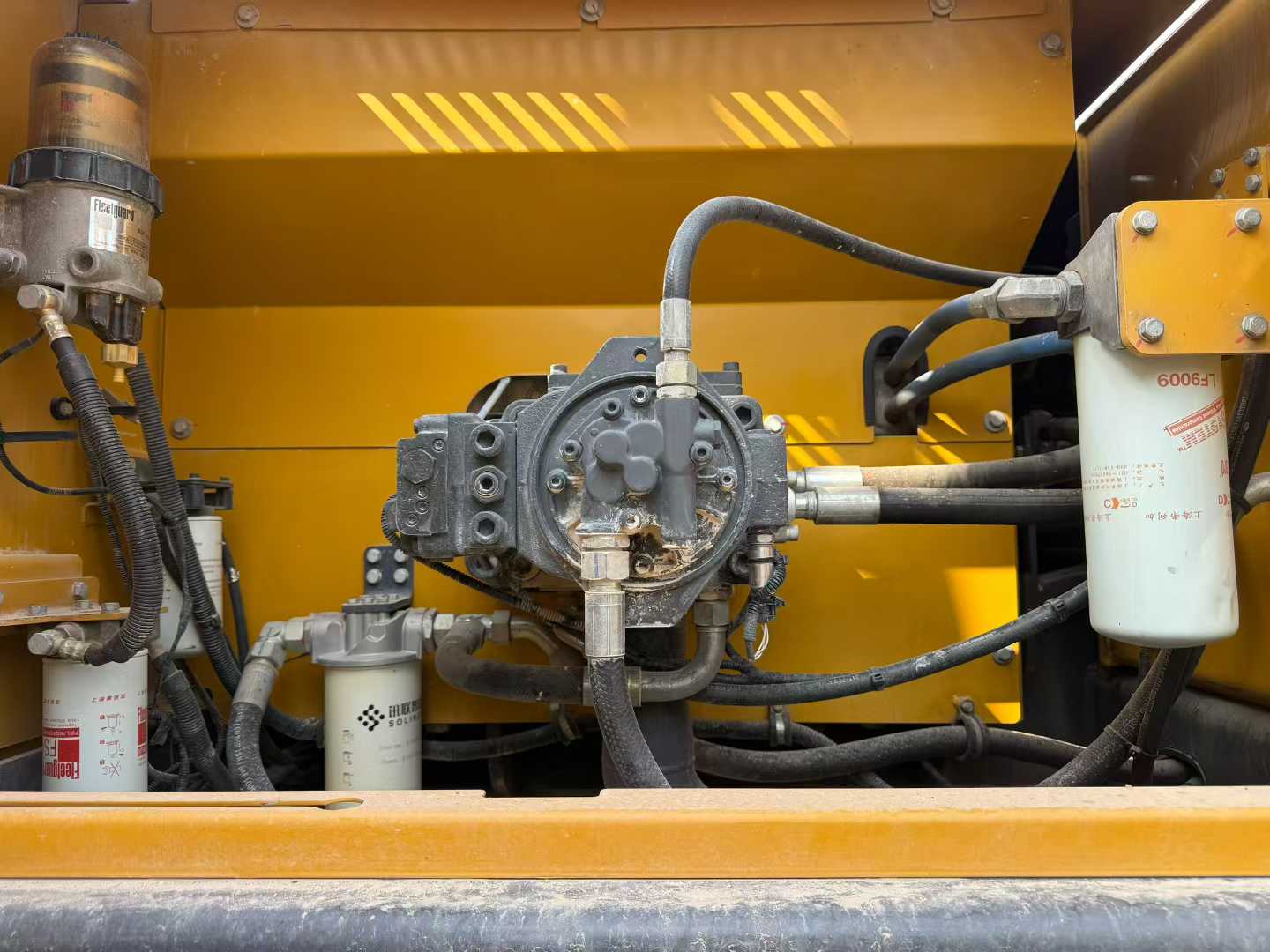 Used XCMG XE80 Excavator 2020 Model / 7