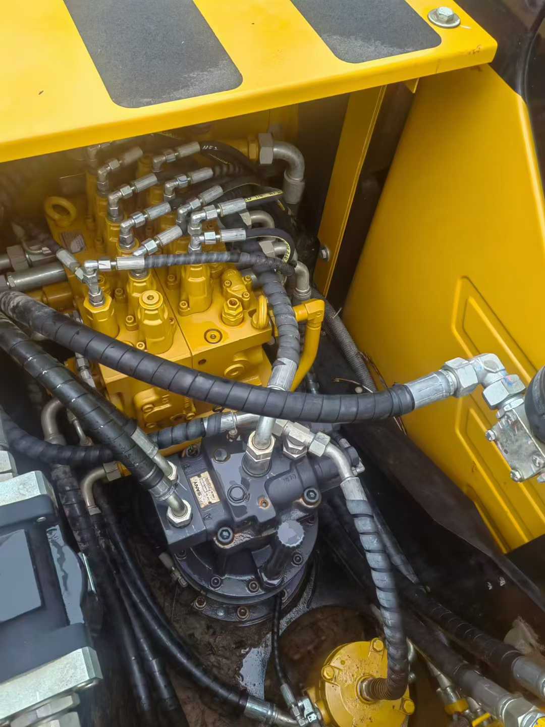 Used Sany SY135 Excavator 2022 Model / 6