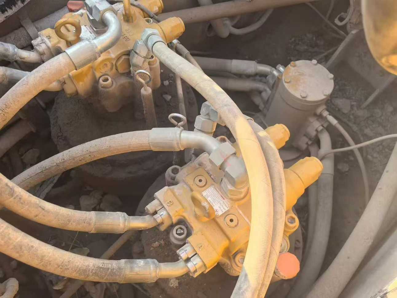 Used Sany SY650H Excavator 2021 Model / 4