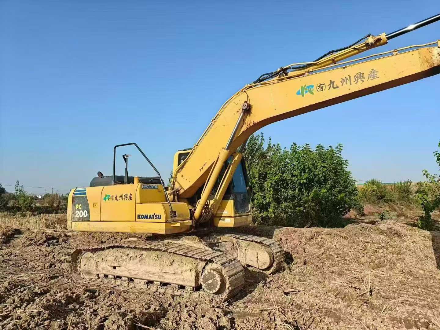 Used Komatsu PC200 Excavator 2019 Model / 3