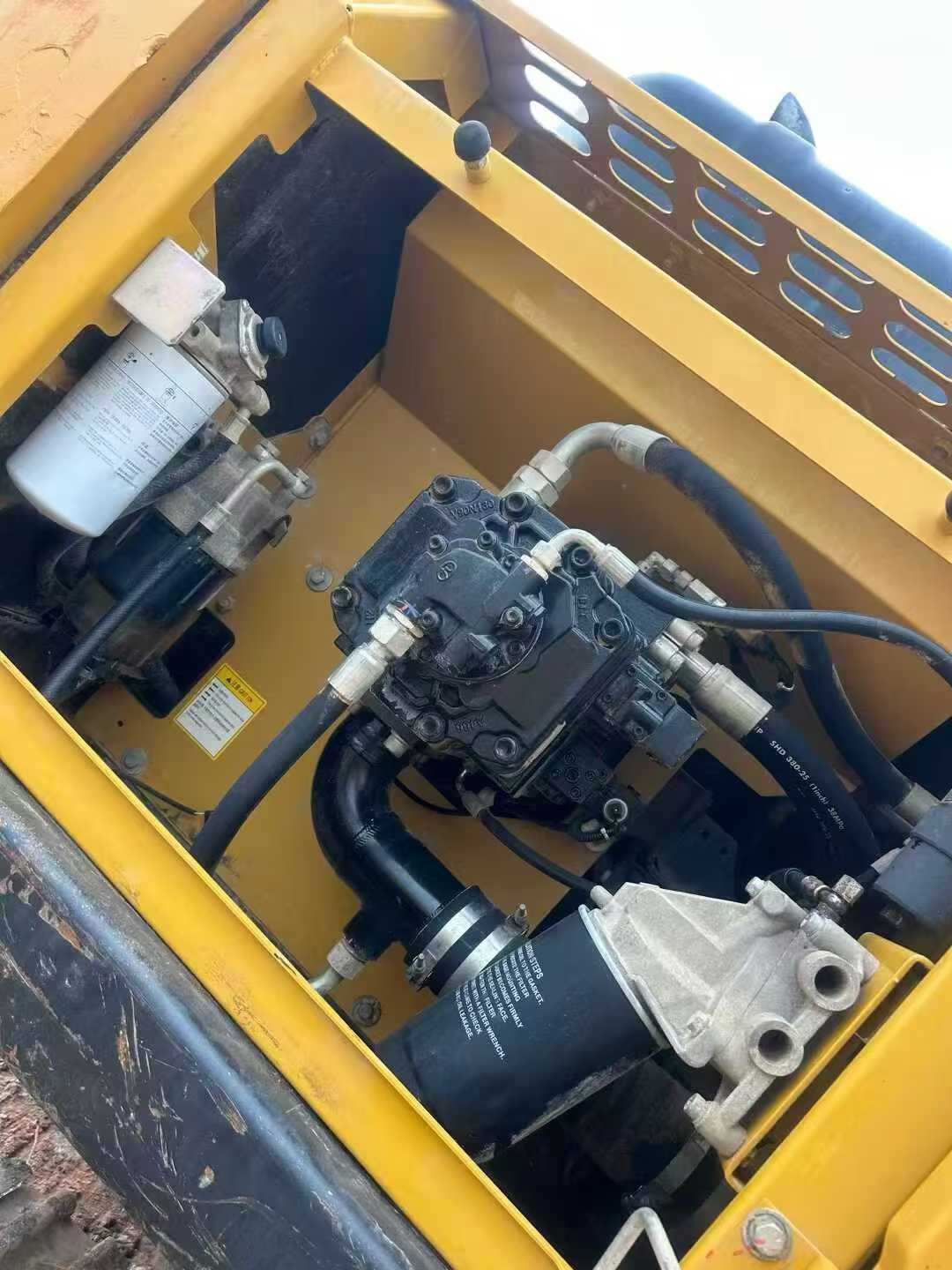 Used Sany SY205H Excavator 2021 Model / 8