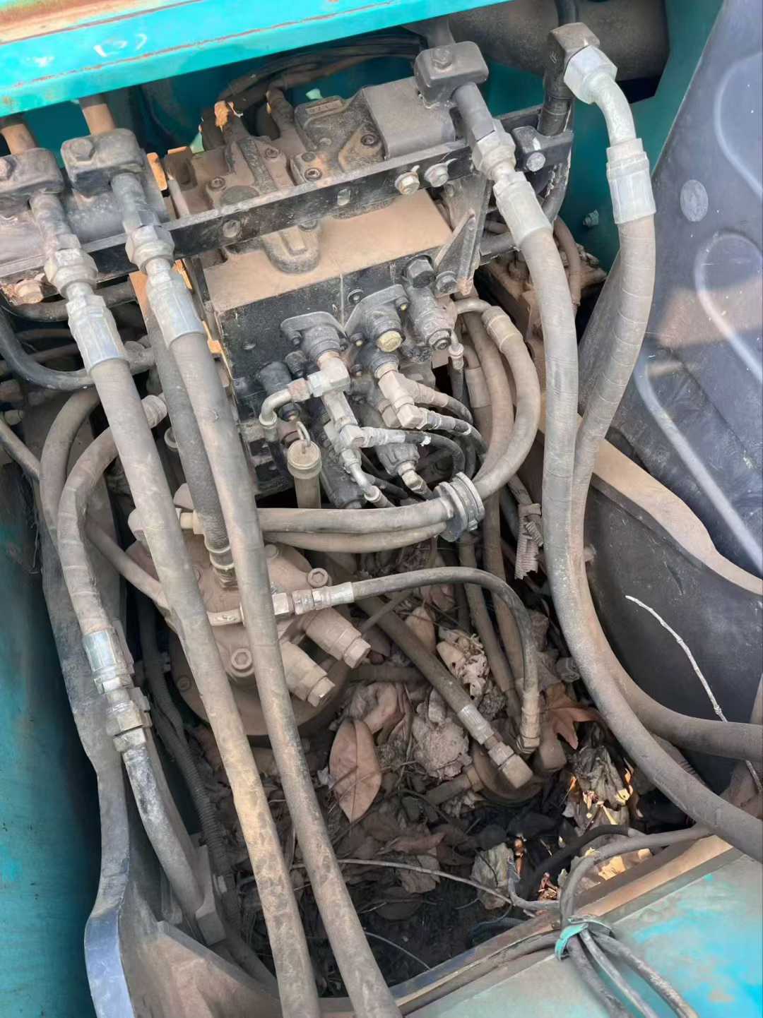 Used Kobelco SK130 Excavator 2016 Model / 4