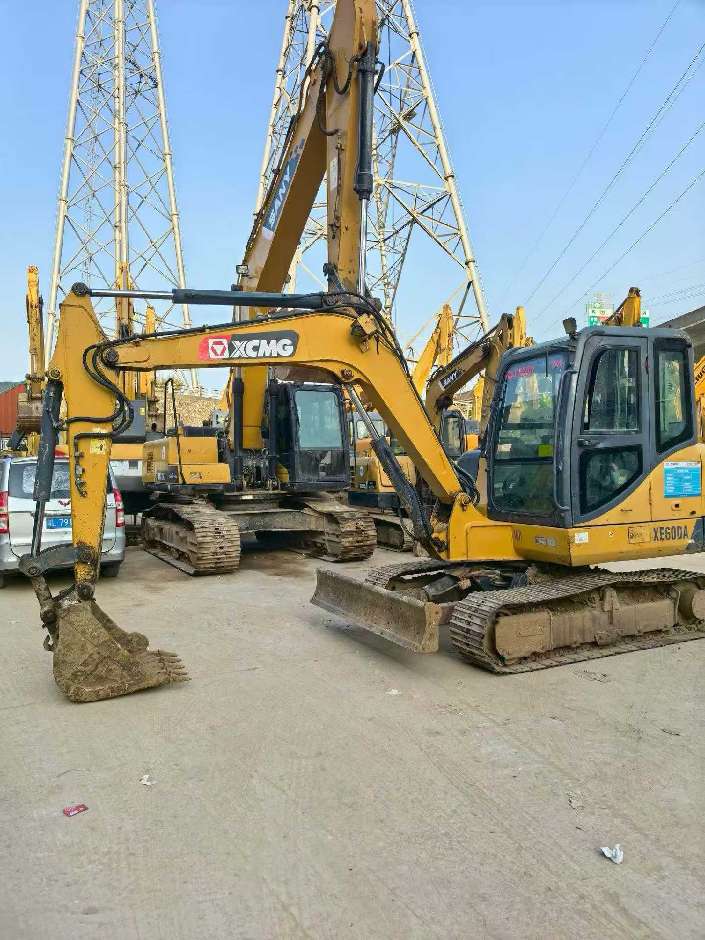 Used XCMG XE60 Excavator 2016 Model / 2