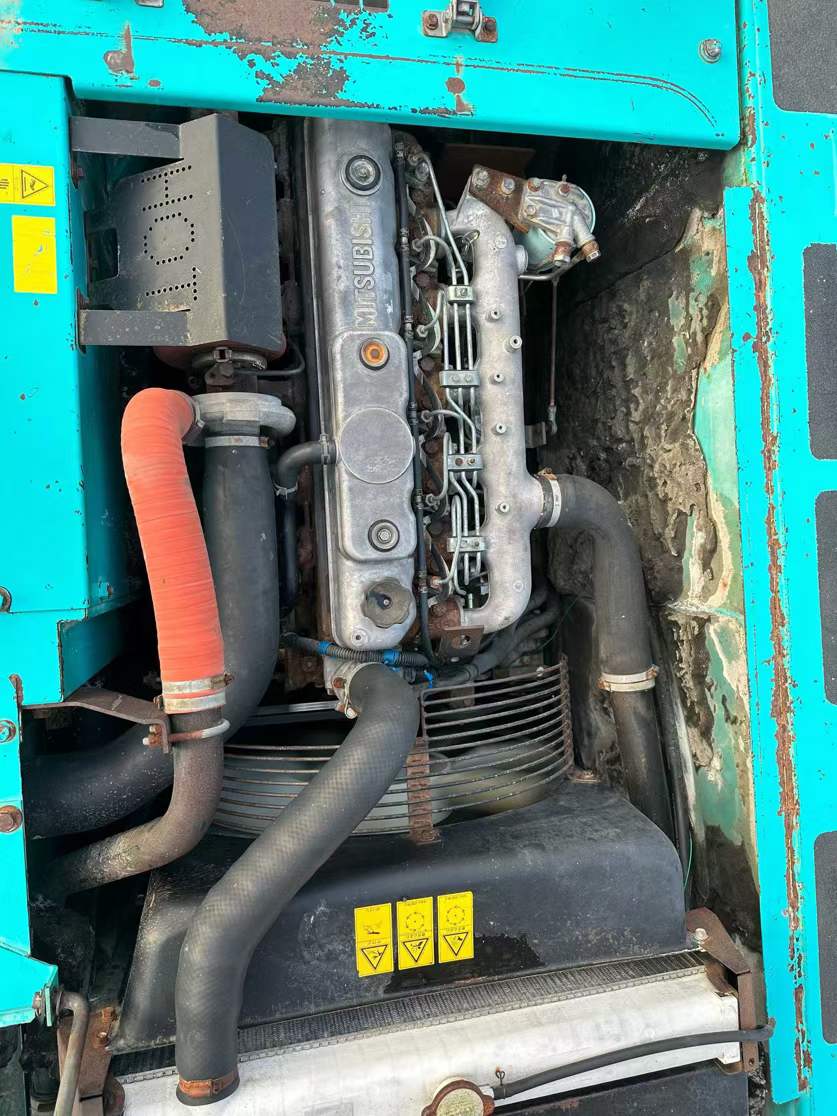 Used Kobelco SK200-10 Excavator 2016 Model / 4