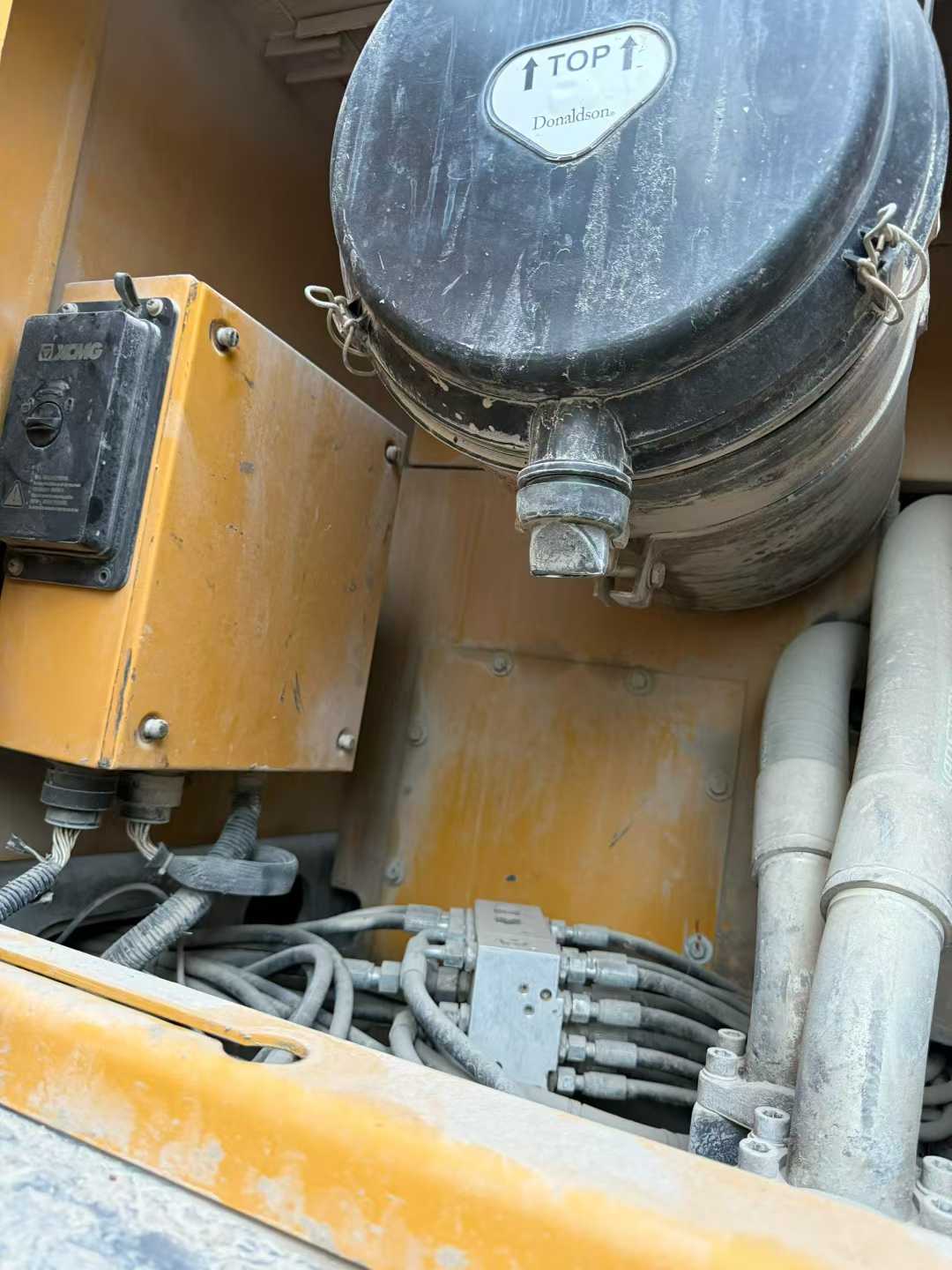 Used XCMG XE270GK Excavator 2021 Model / 5