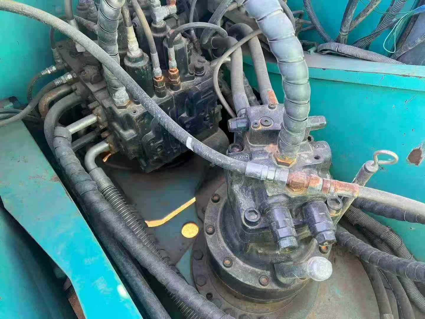 Used Kobelco SK210 Excavator 2016 Model / 8