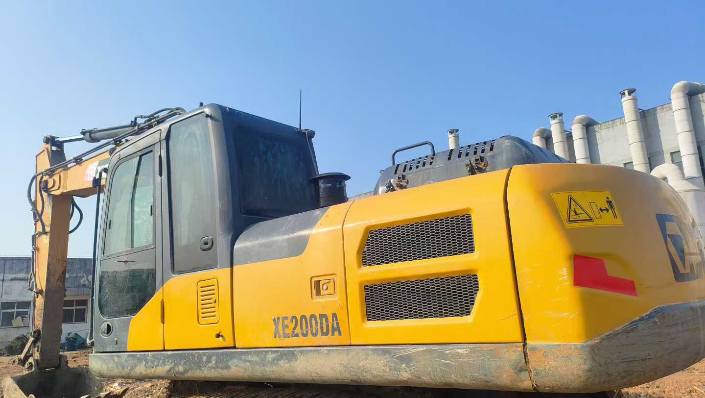 Used XCMG LW200 Excavator 2020 Model / 9
