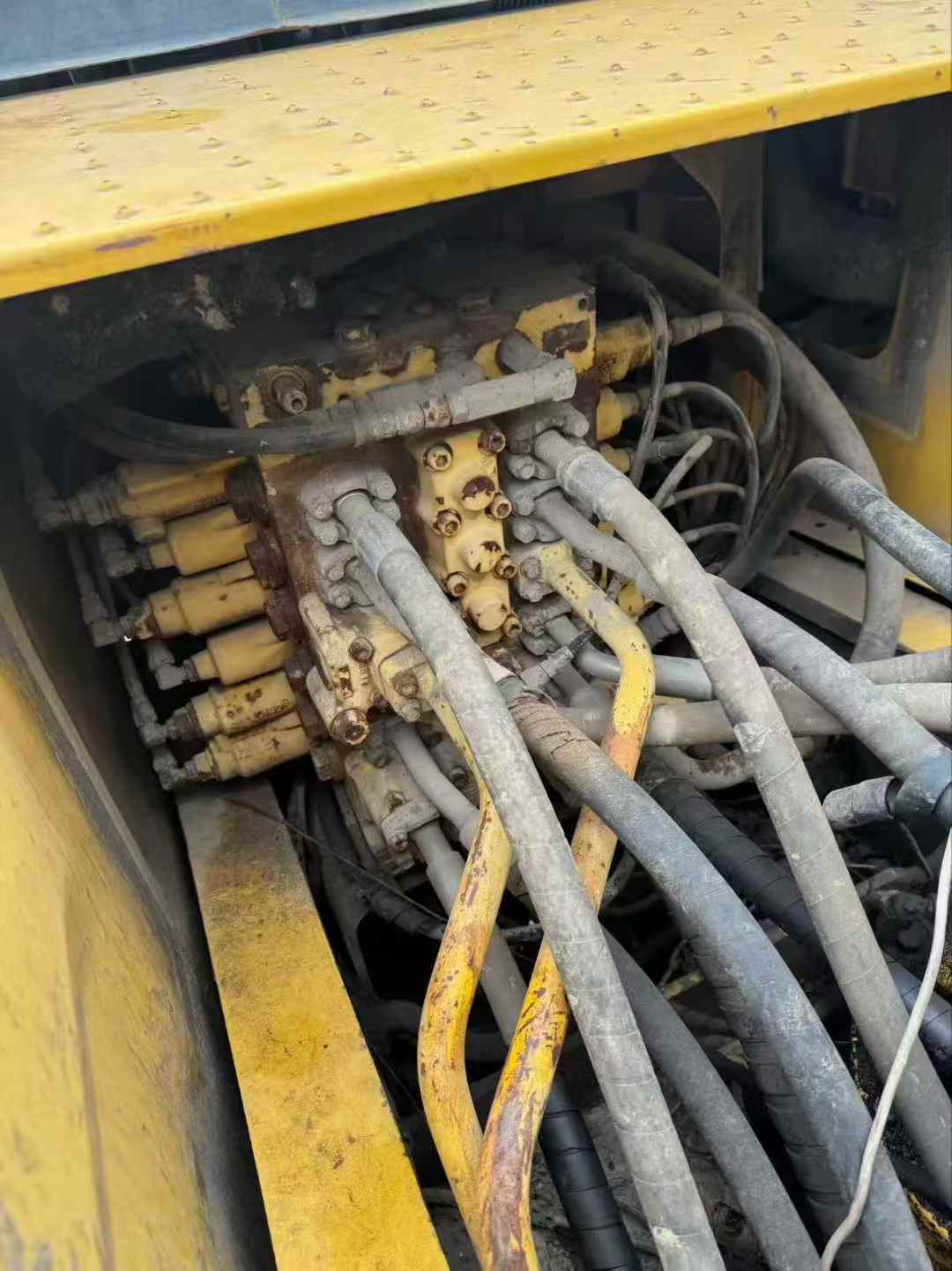 Used Komatsu PC200-8 Excavator 2016 Model / 5