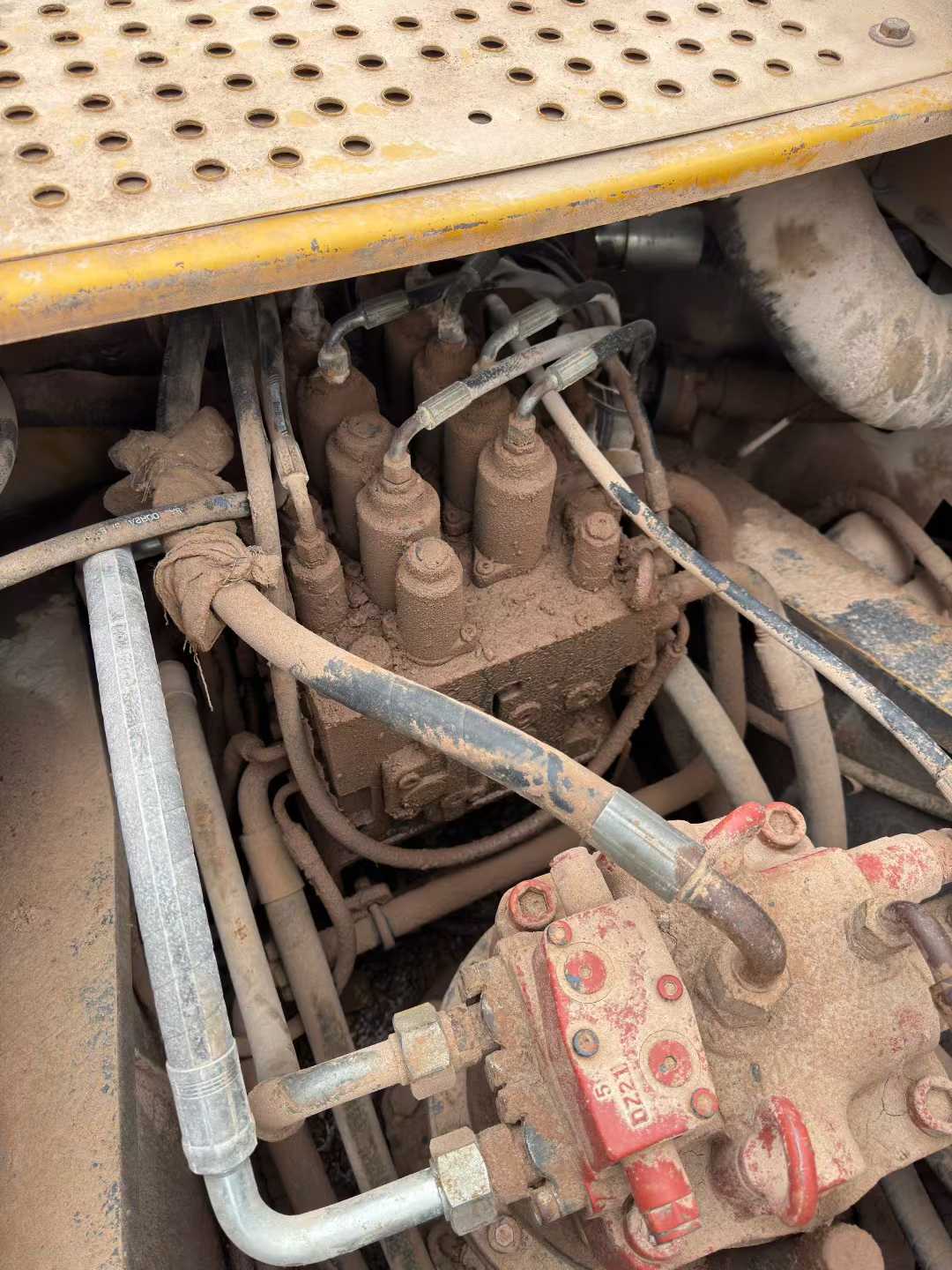 Used XCMG XE270GK Excavator 2019 Model / 8