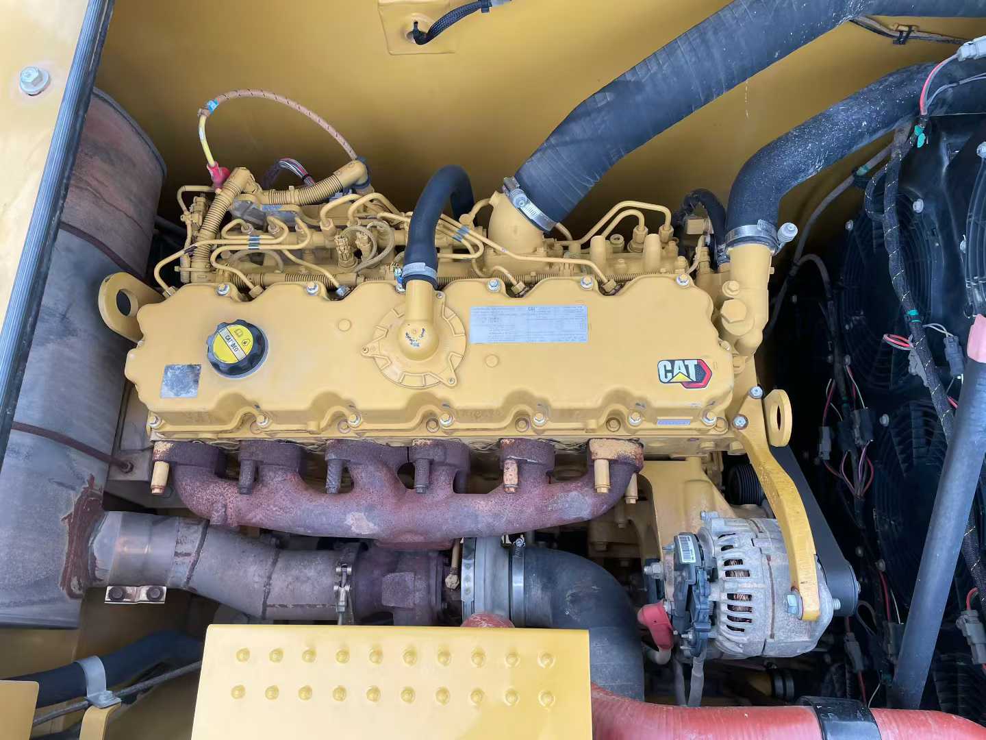 Used Caterpillar 330L Excavator 2020 Model / 3