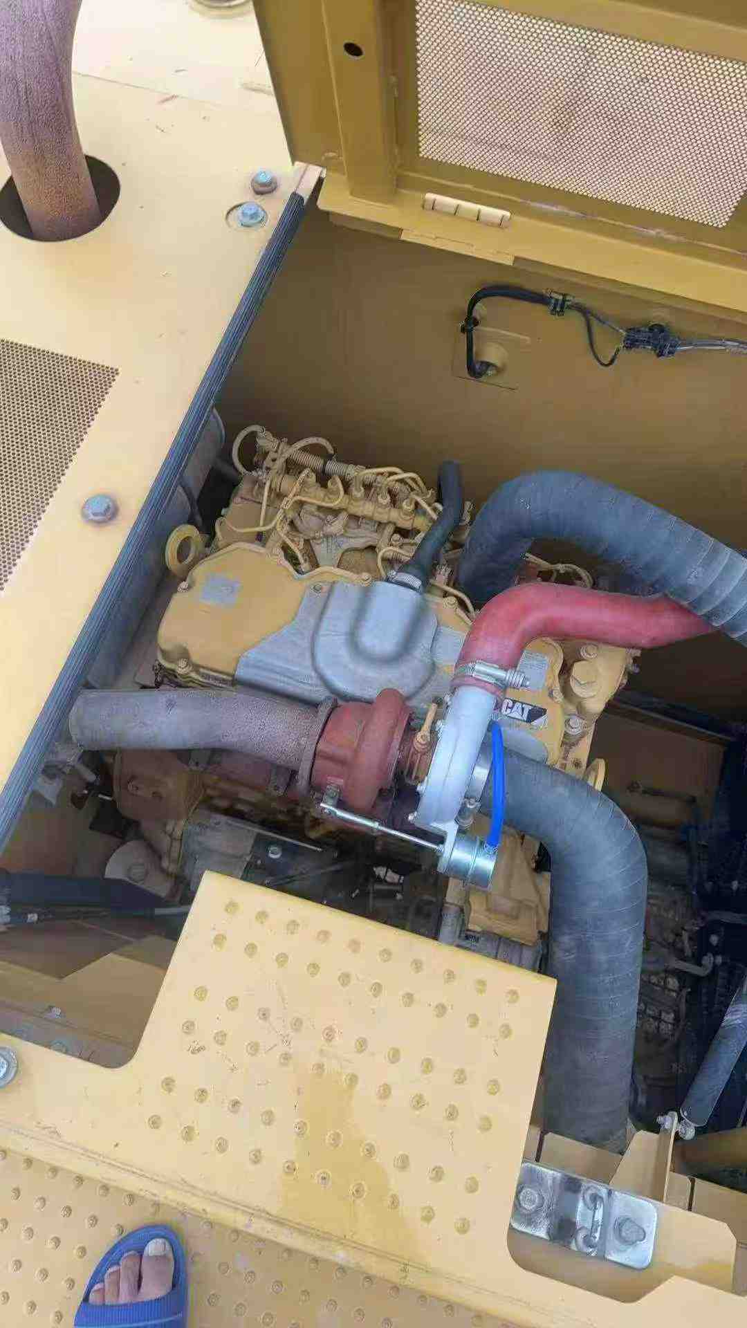 Used Caterpillar 320GC Excavator 2020 Model / 4