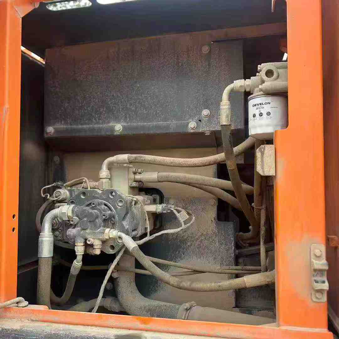 Used Doosan DH130LC-V Excavator 2021 Model / 7