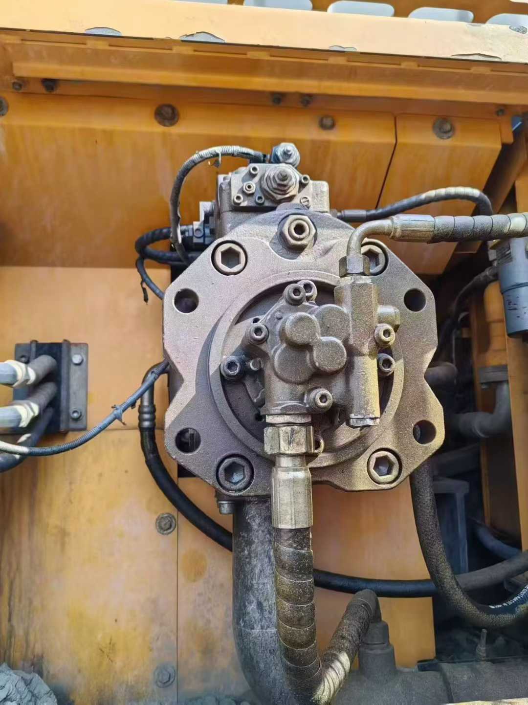 Used Sany SW305K Excavator 2017 Model / 7