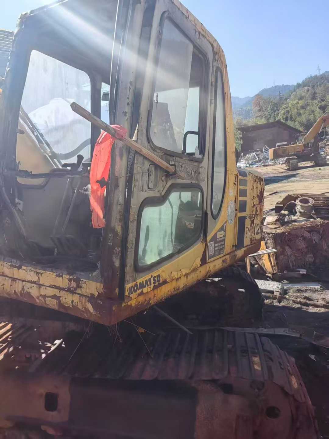 Used Komatsu PC120 Excavator 2016 Model / 2