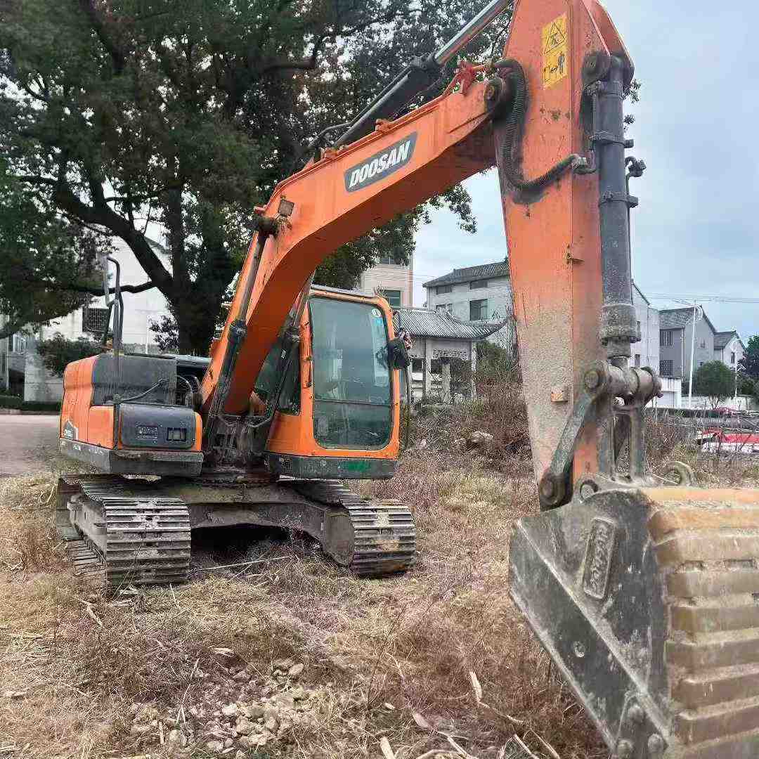Used Doosan DH130LC-V Excavator 2021 Model / 2