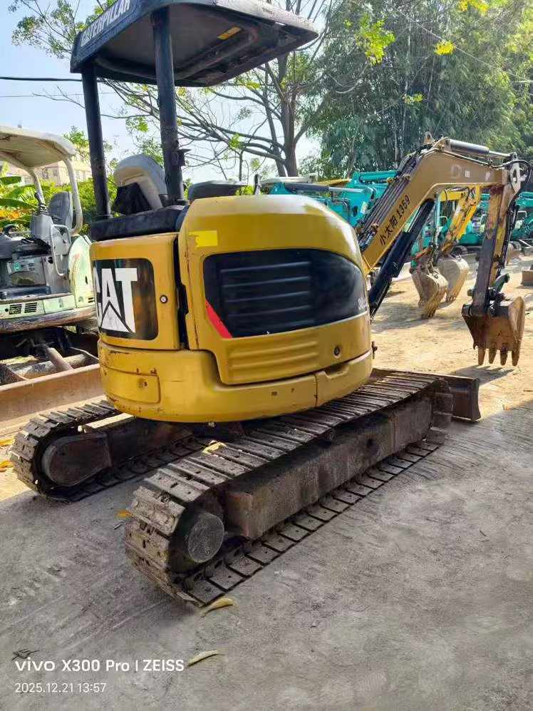 Used Caterpillar 303SR Excavator 2016 Model / 2