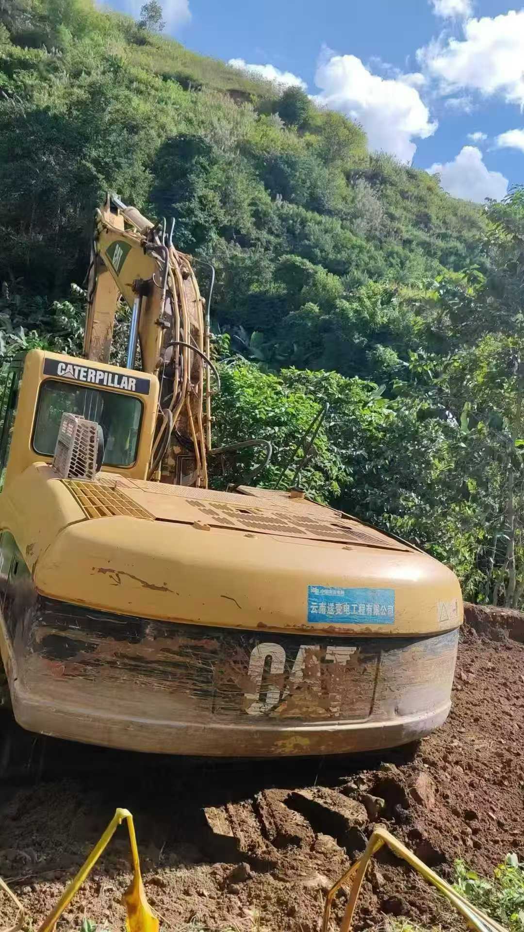 Used Caterpillar 320C Excavator 2016 Model / 2