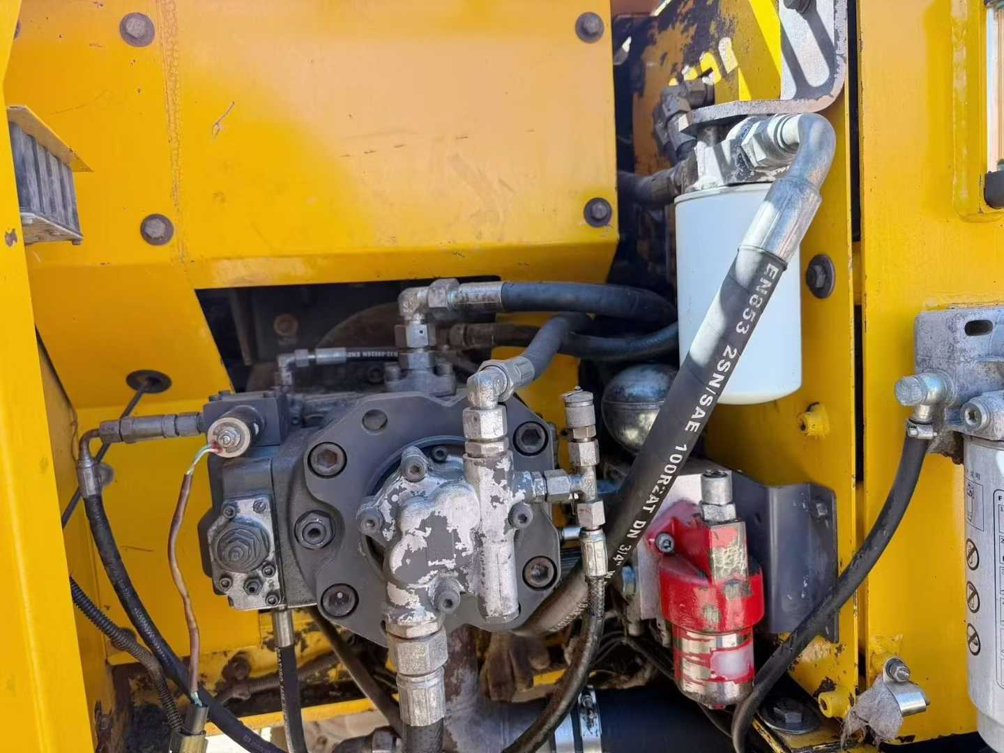 Used XCMG XE135GA Excavator 2016 Model / 7