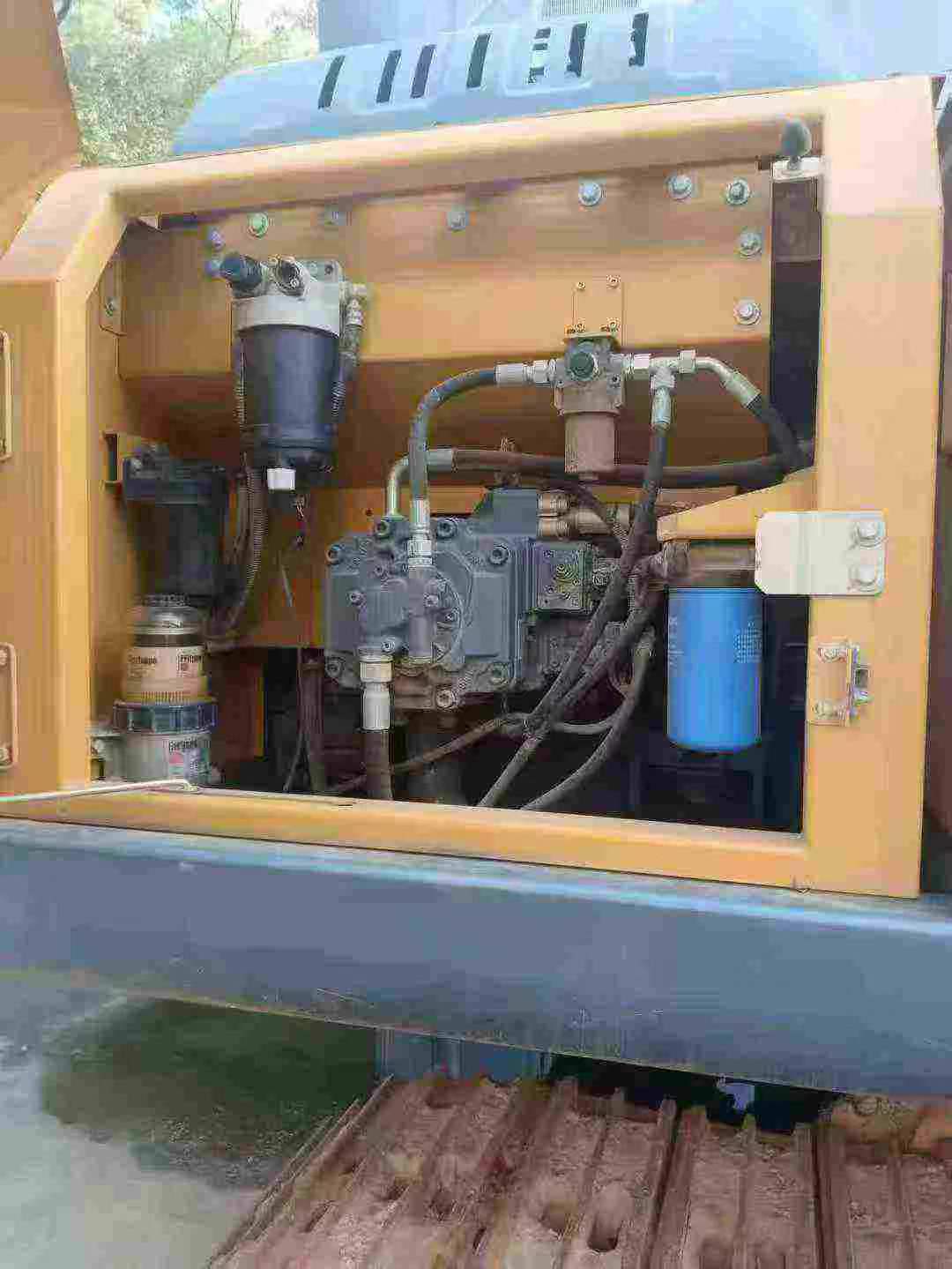 Used XCMG XE40 Excavator 2022 Model / 4