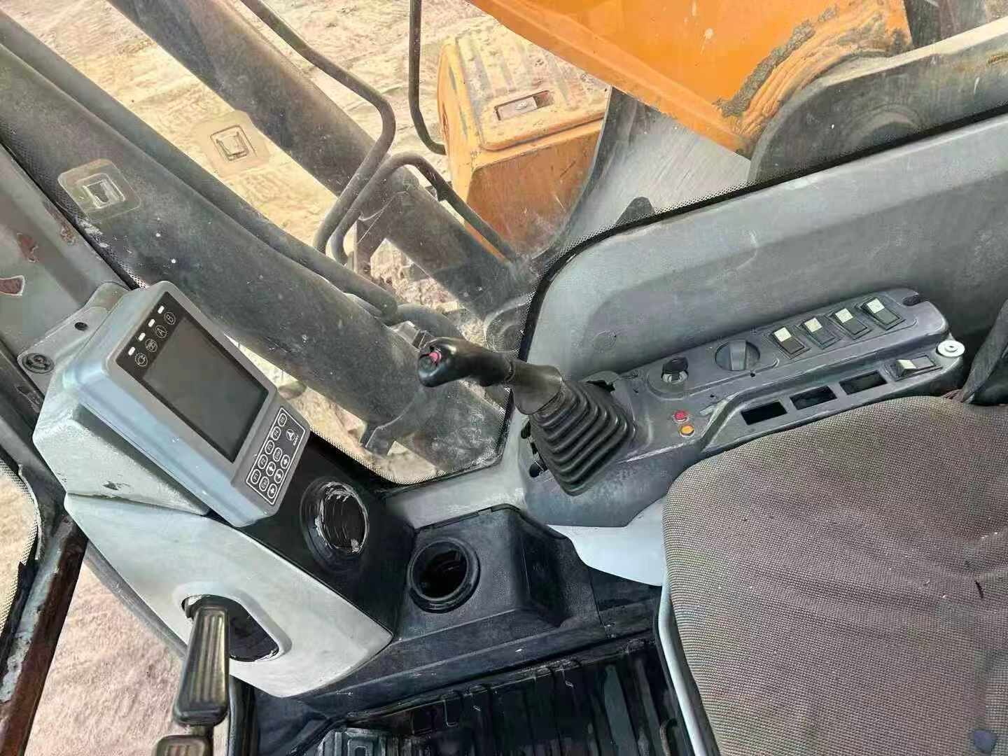 Used Sany SY215C-8S Excavator 2016 Model / 5