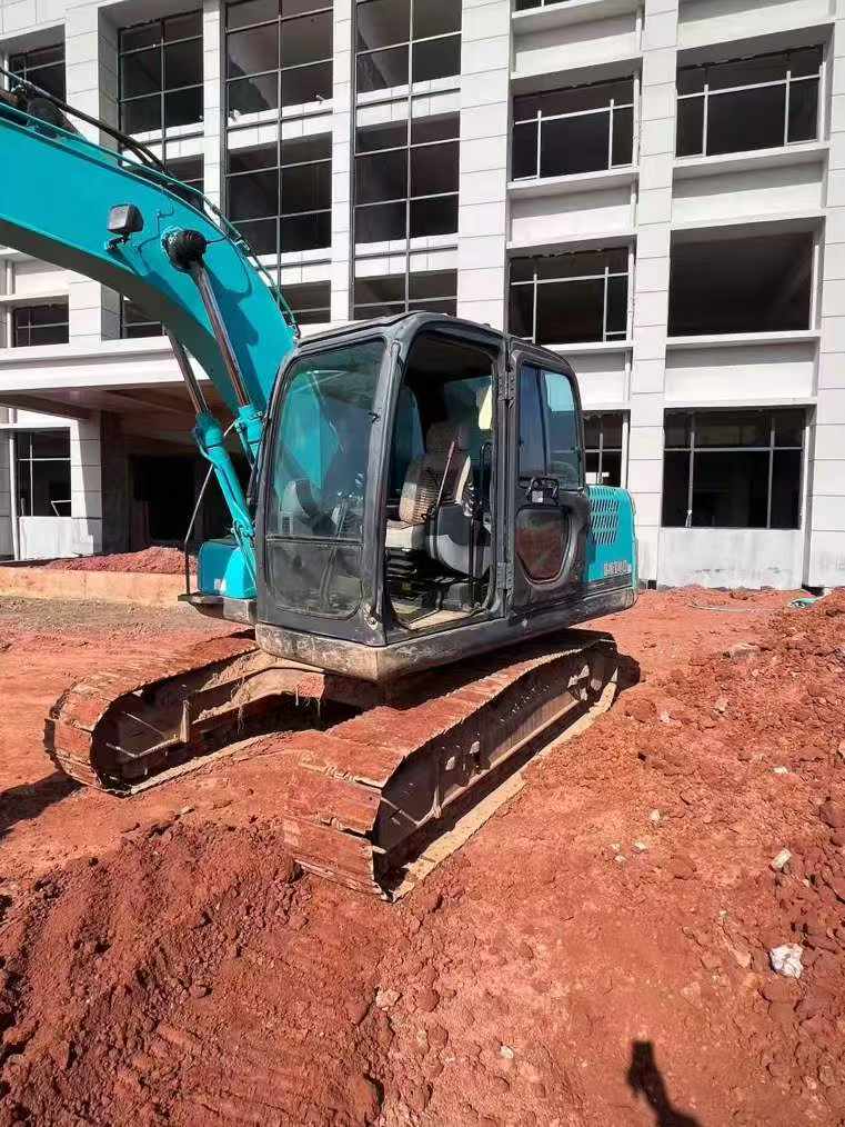 Used Kobelco SK140 Excavator 2018 Model / 6