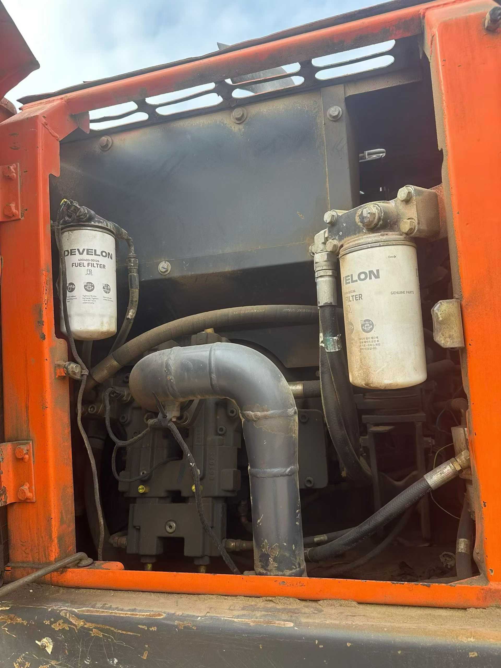 Used Doosan DX15 Excavator 2018 Model / 5