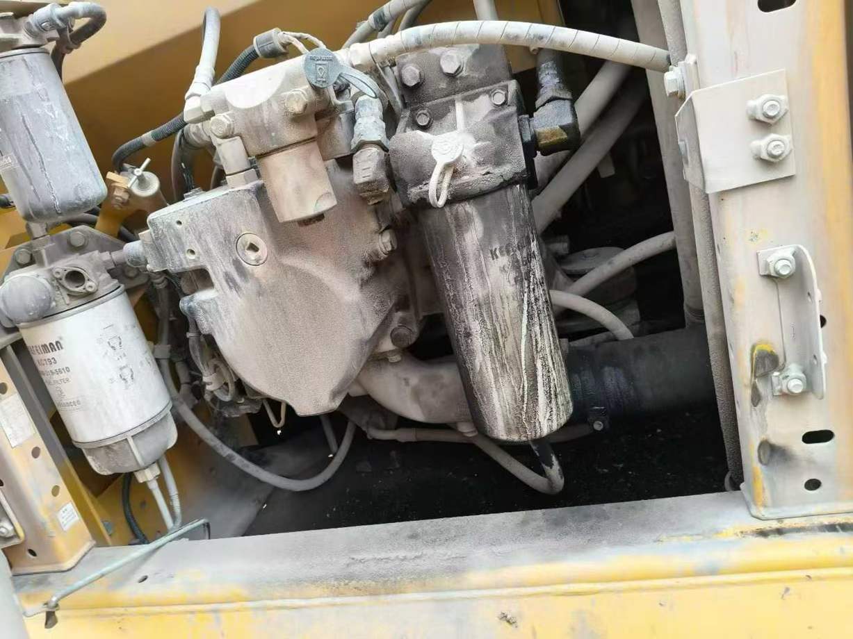 Used Komatsu HB215LC-1M0 Excavator 2021 Model / 2