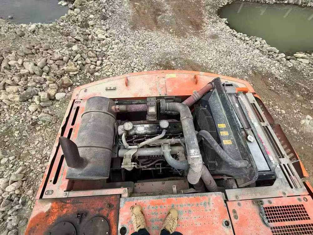 Used Doosan DX380 Excavator 2014 Model / 9