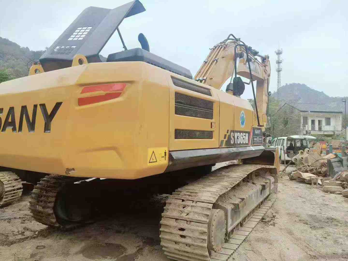 Used Sany SY365H Excavator 2016 Model / 9