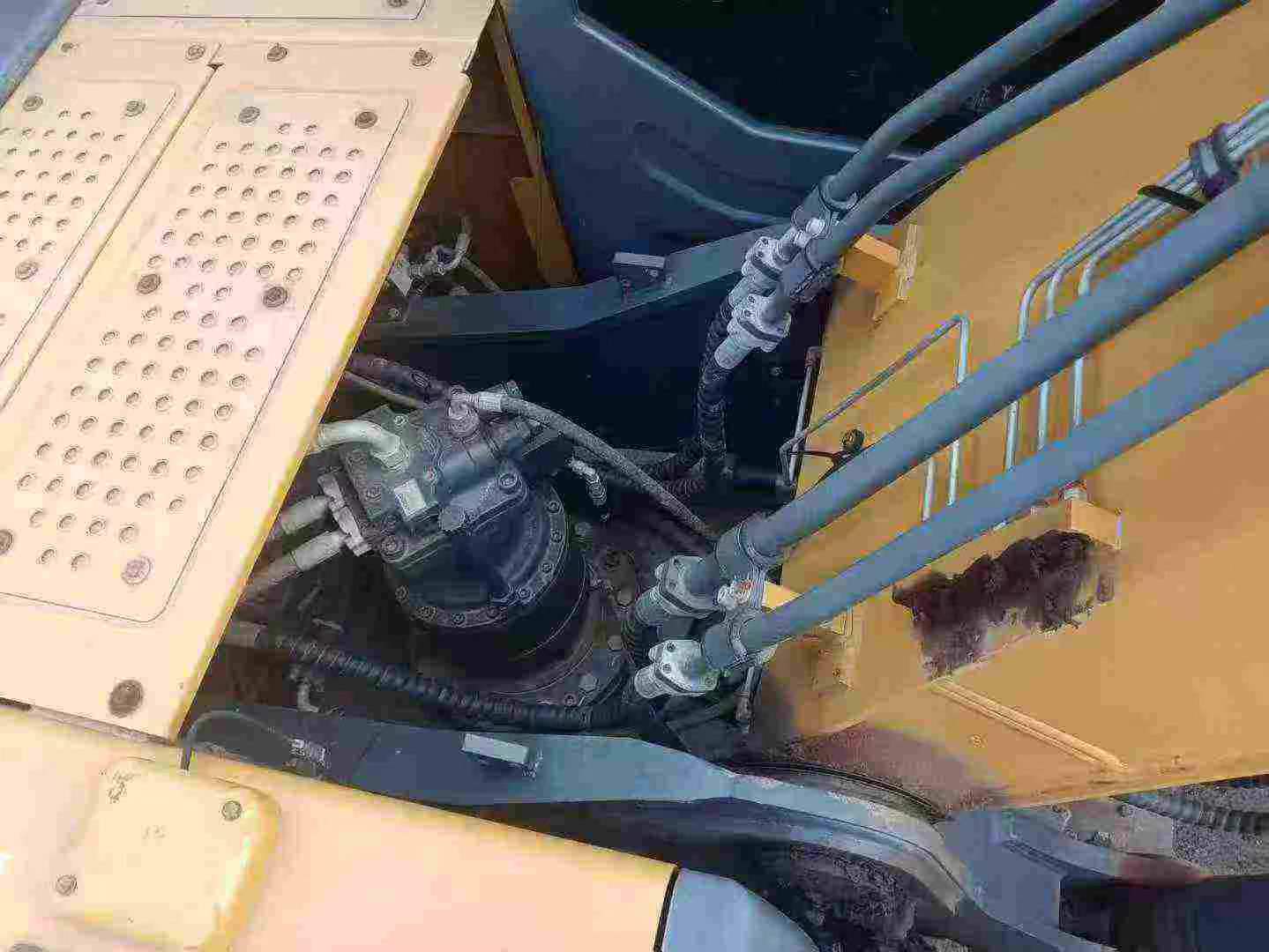 Used XCMG XE40 Excavator 2022 Model / 7