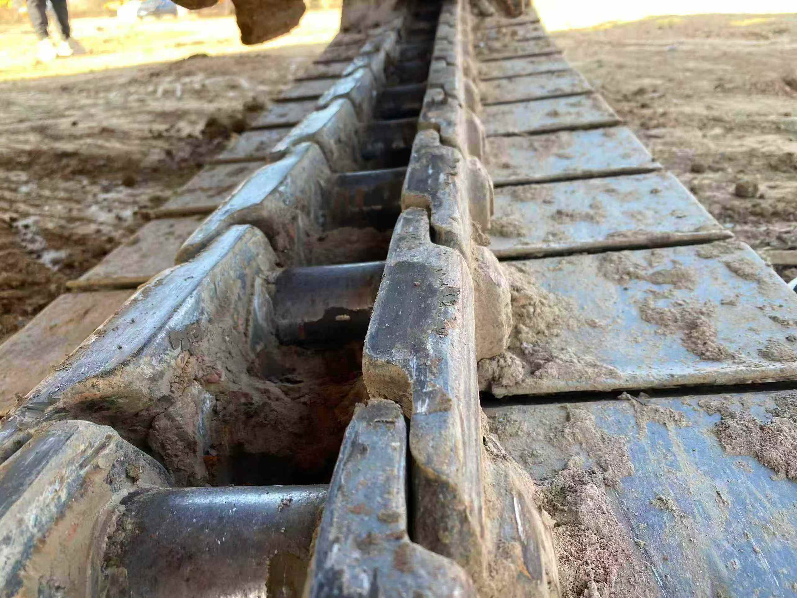 Used Komatsu PC240LC-8 Excavator 2016 Model / 7