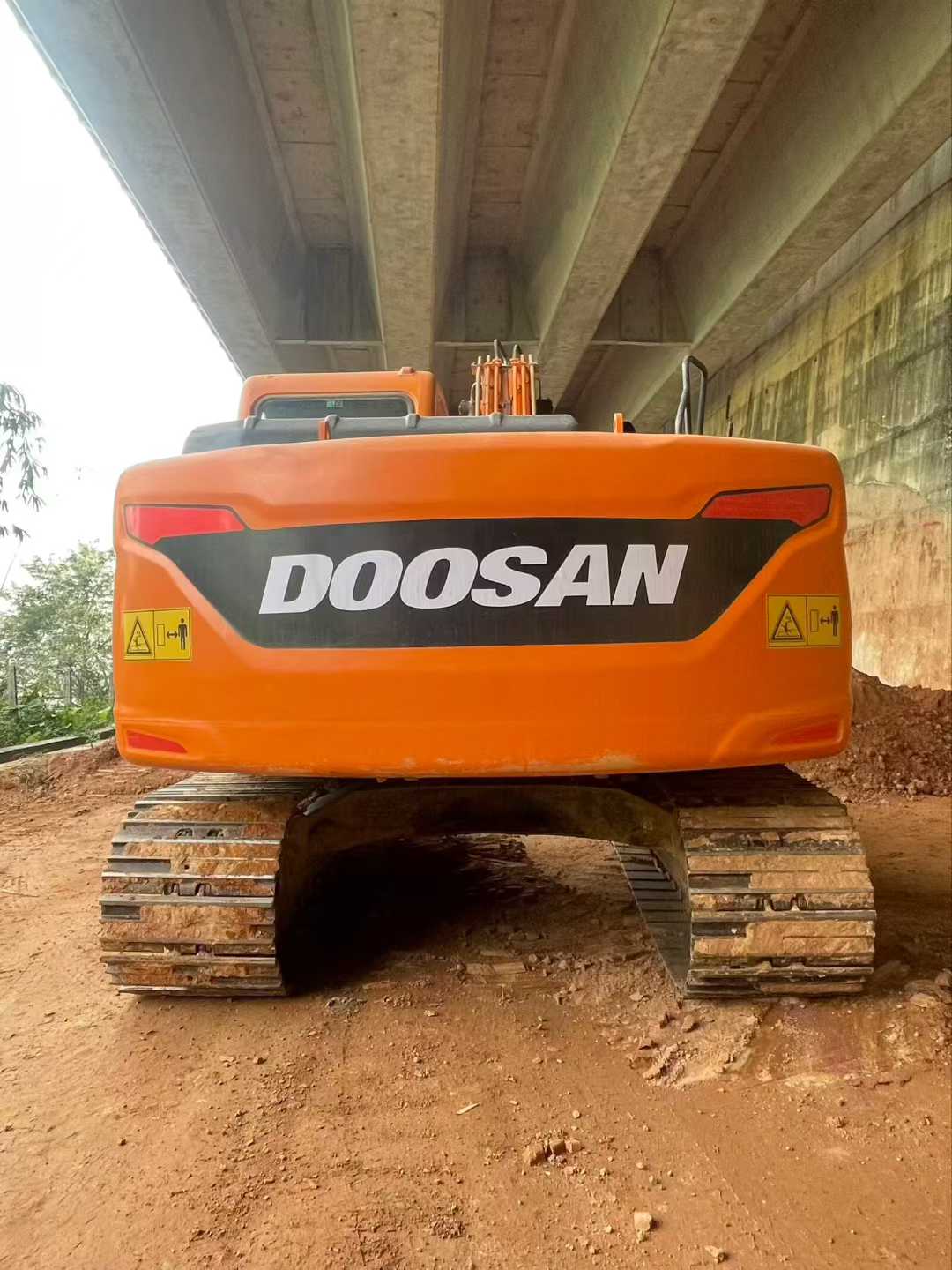 Used Doosan DH130LC-V Excavator 2022 Model / 2