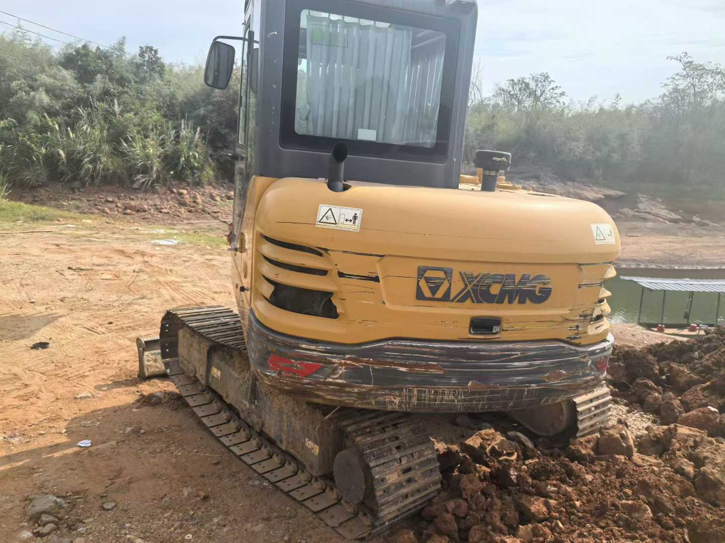 Used XCMG XE60 Excavator 2022 Model / 3