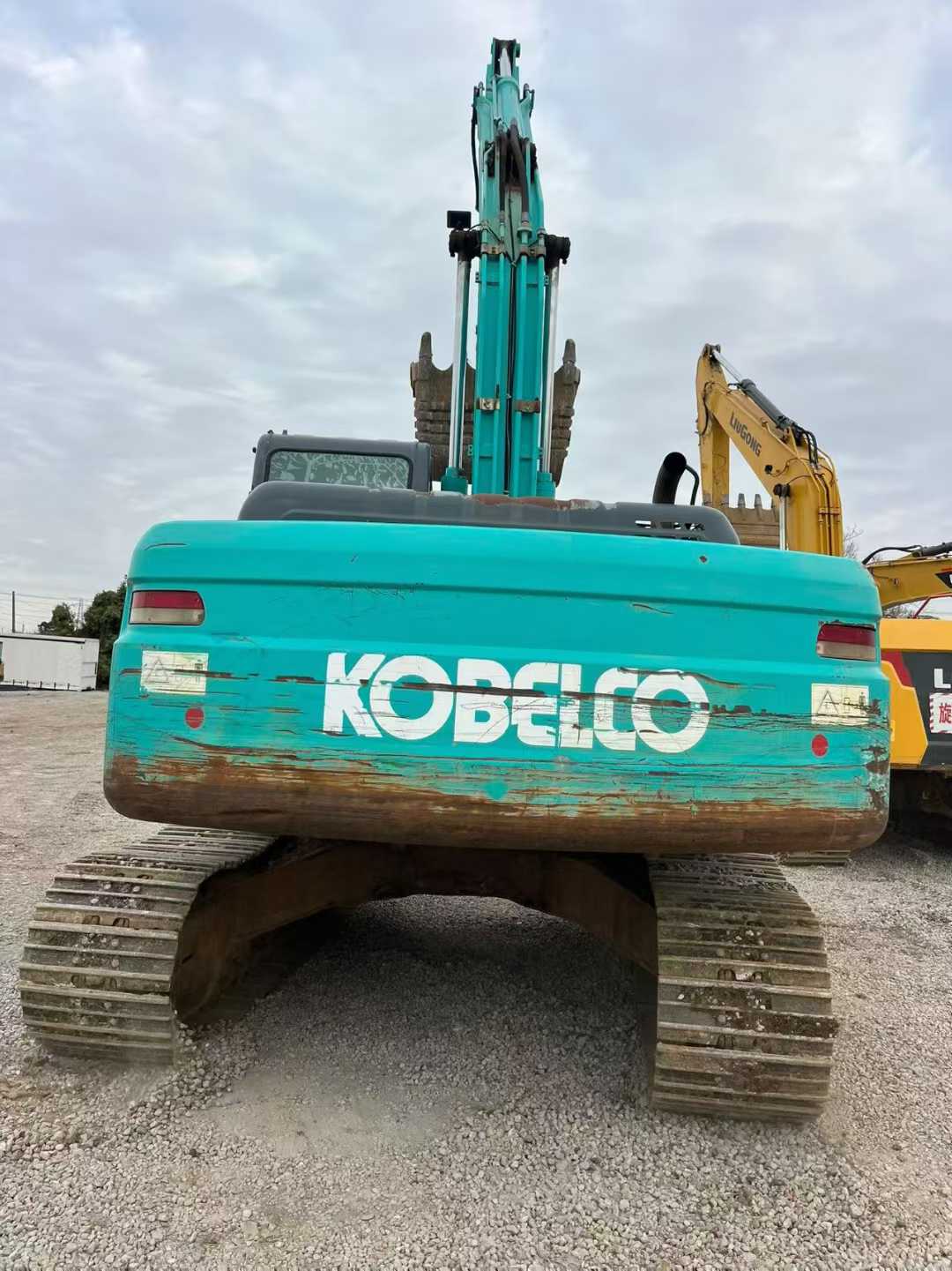 Used Kobelco SK210 Excavator 2016 Model / 2